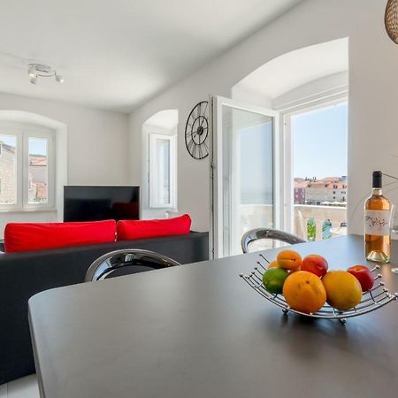 Apartment Barbara Supetar Exteriör bild